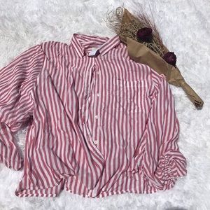 American Eagle Women’s Red Striped Balloon Sleeve Relaxed Fit Top.